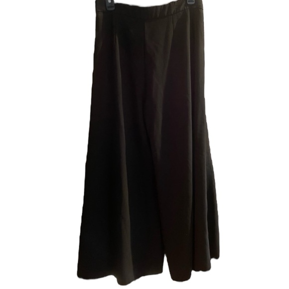 Women’s black Zara Cropped extra wide leg dress pants - Picture 3 of 5